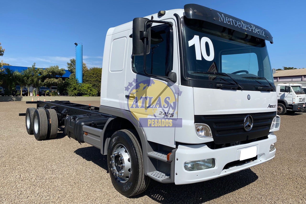 MERCEDES BENZ MB2425 2010 