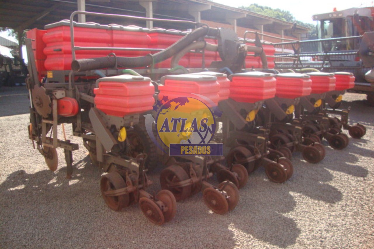 MASSEY FERGUSON SERIE 500 2010