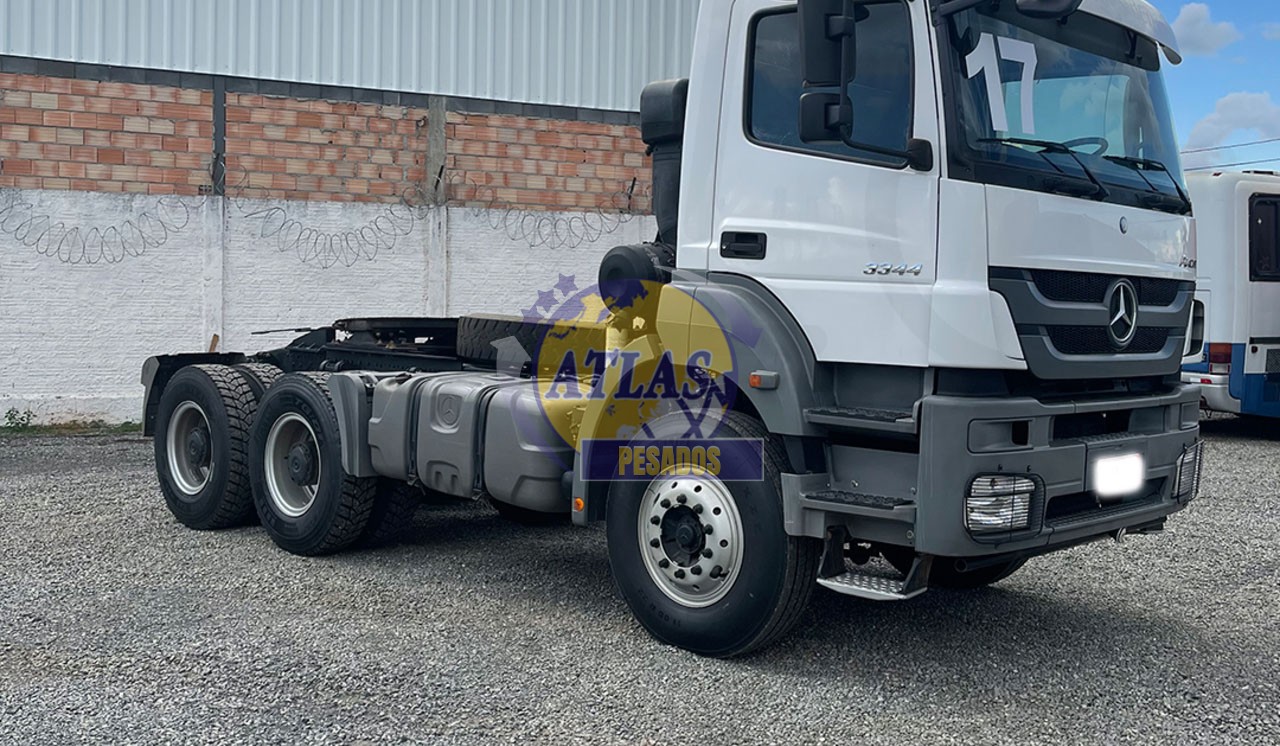 MERCEDES BENZ MB3344 2017