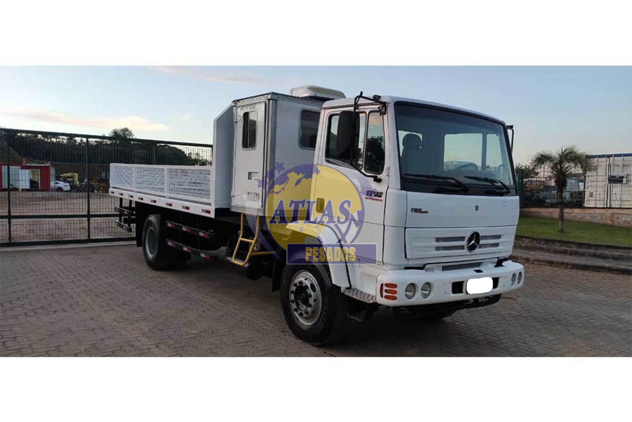 MERCEDES BENZ MB1718 2012